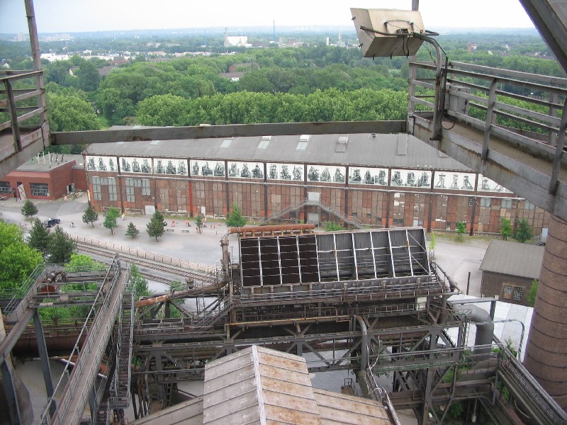 tiling above the windows / Fliesenabdeckung �ber den Fenstern